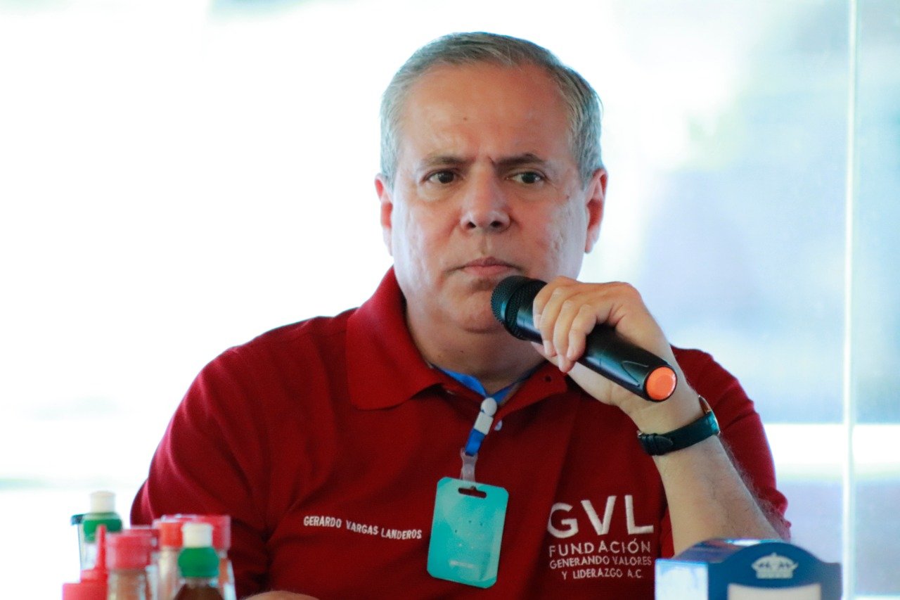 CONSUMIR PRODUCTOS REGIONALES: GERARDO VARGAS CONSUMIR PRODUCTOS REGIONALES: GERARDO VARGAS