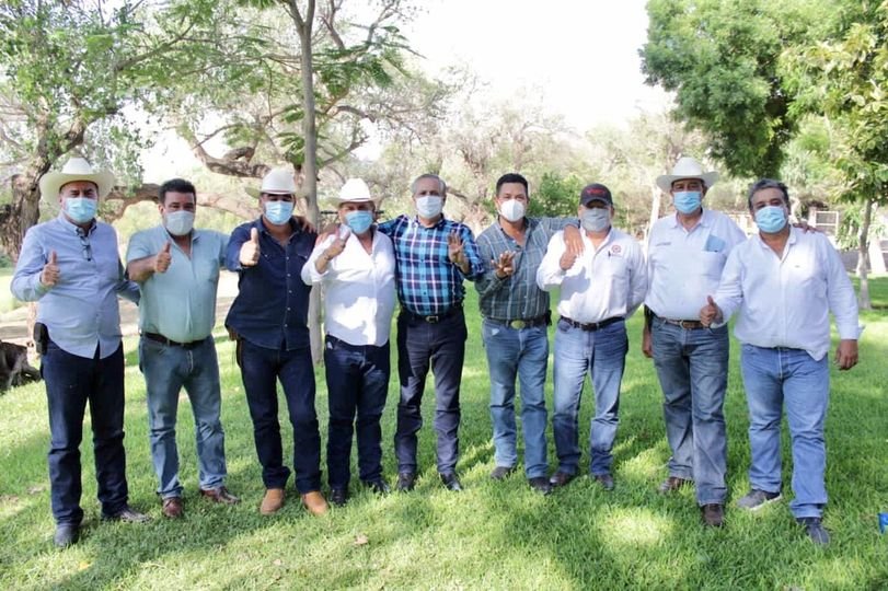 *GERARDO VARGAS LANDEROS SOSTIENE ENCUENTRO CON LIDERES CAMPESINOS DE LA CNC; PA *GERARDO VARGAS LANDEROS SOSTIENE ENCUENTRO CON LIDERES CAMPESINOS DE LA CNC; PA