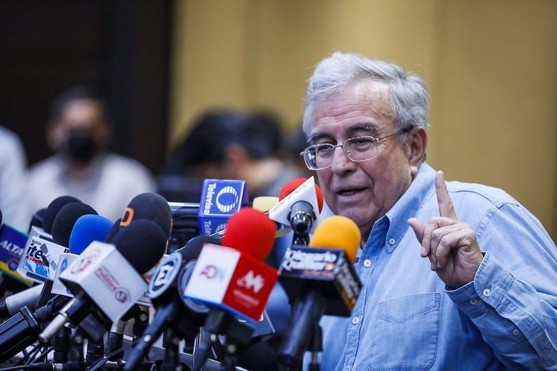 Castañeda Camarillo se queda en la SSPE por petición del Presidente, no “por nin