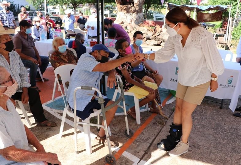 *DIF Mazatlán realiza jornada de servicios en El Armadillo* *DIF Mazatlán realiza jornada de servicios en El Armadillo*