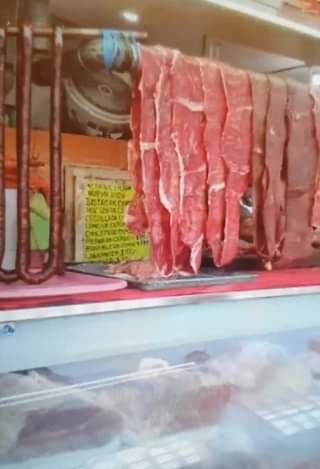 MAZATLÁN.- LES VA BIEN A LOS CARNICEROS DEL MERCADO MIGUEL HIDALGO EN ESTAS FI