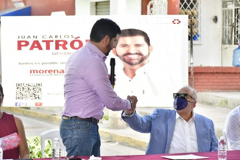 Asiste el Químico Benitez a la apertura de oficina de gestoría de Juan Carlos Pa