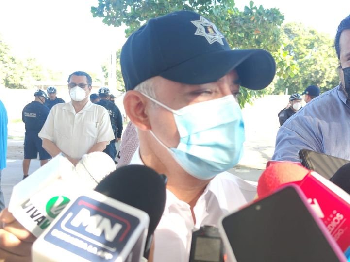 Cuatro policías municipales están siendo investigados por presuntos actos de cor