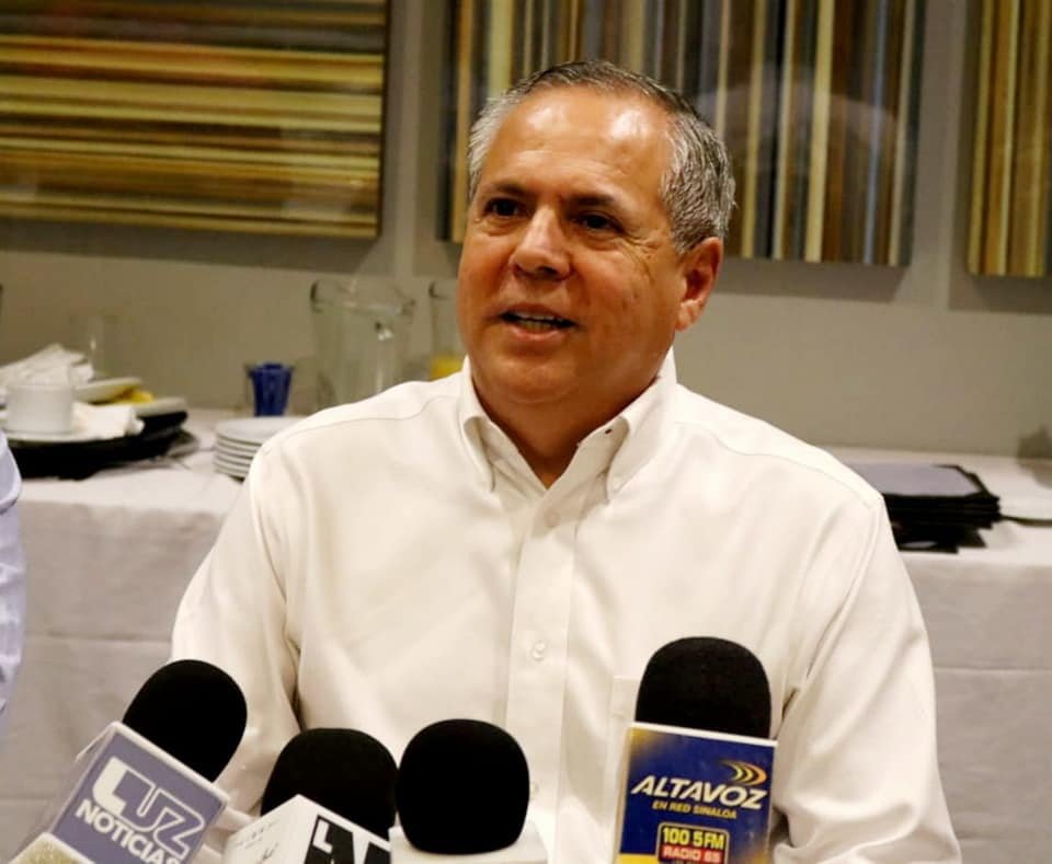 SE ESPERA QUE EL GOBERNADOR ELECTO DE SINALOA, DR. RUBEN ROCHA ASISTA  A LA TOMA