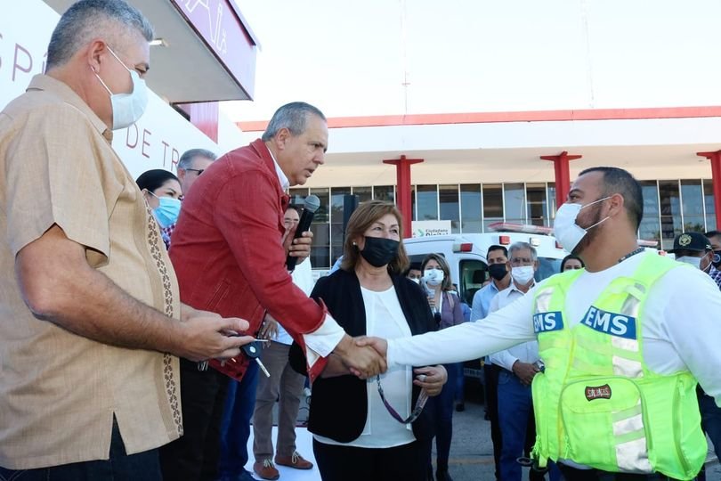 Asigna Gerardo Vargas Landeros ambulancias de SUMMA y equipo de fumigación a sindicaturas. Asigna Gerardo Vargas Landeros ambulancias de SUMMA y equipo de fumigación a sindicaturas.