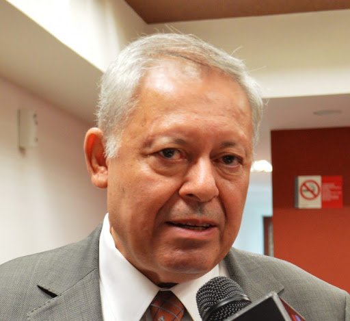 El presidente provisional del Partidos Sinaloense , Victor Antonio Corrales Burgueño, espera que llegue la madurez política El presidente provisional del Partidos Sinaloense , Victor Antonio Corrales Burgueño, espera que llegue la madurez política