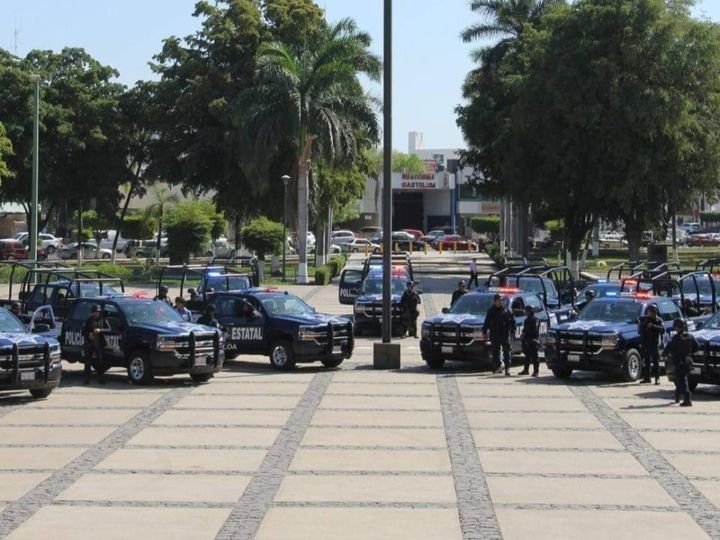 Es un avance que policías municipales rotulen con su logos las patrullas que la Es un avance que policías municipales rotulen con su logos las patrullas que la