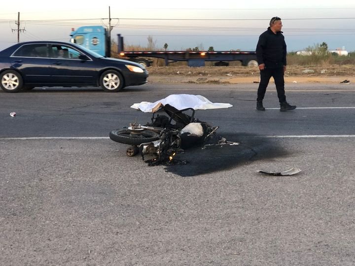 Muere un hombre en accidente por la México 15 en Guasave