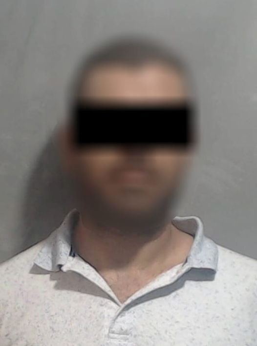 Policías municipales de Culiacán, detienen a un hombre por robo de artículos esc Policías municipales de Culiacán, detienen a un hombre por robo de artículos esc