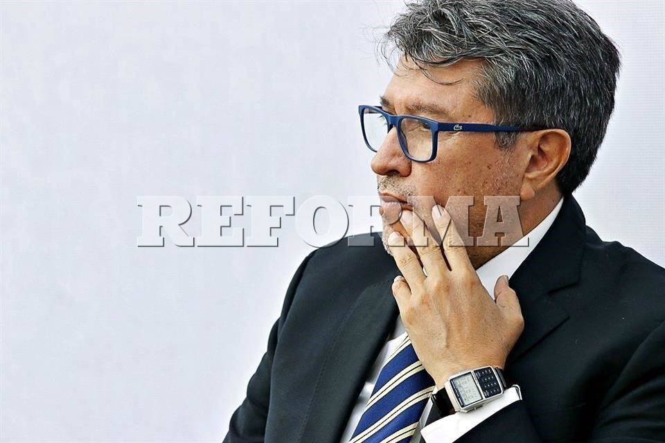 NI A LA EXTREMA DERECHA NI A LA EXTREMA IZQUIERDA: SENADOR RICARDO MONREAL.