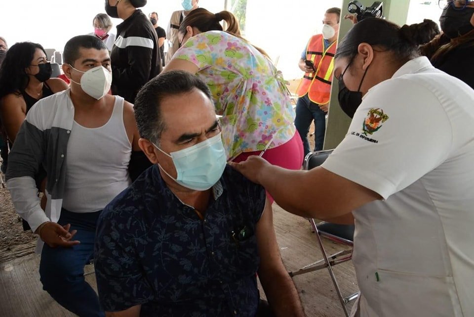 Reitera el Rector el llamado a la población a seguirse cuidando Reitera el Rector el llamado a la población a seguirse cuidando