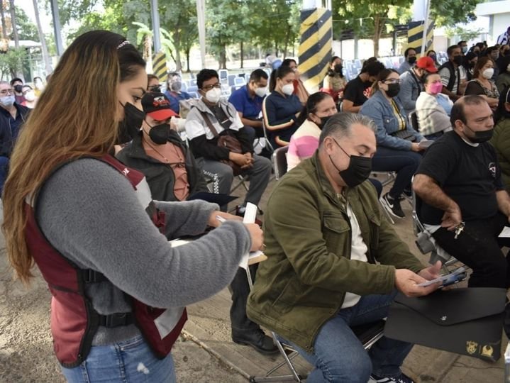 Se extiende la jornada de vacunación a docentes de Sinaloa hasta este sábado 15