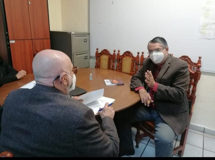 Firman acuerdo de colaboración Unipol y la Unidad de Posgrado de Derecho de la U