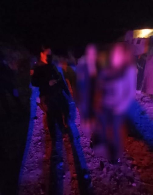 Agentes de la SSPyTM Culiacán apoyan a padres de familia para localizar a una me