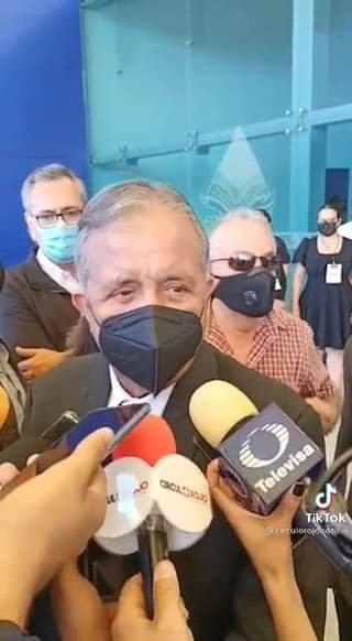 Alcalde de Culiacán, Jesús Estrada Ferreiro, señala de «pendejos» a medios y p