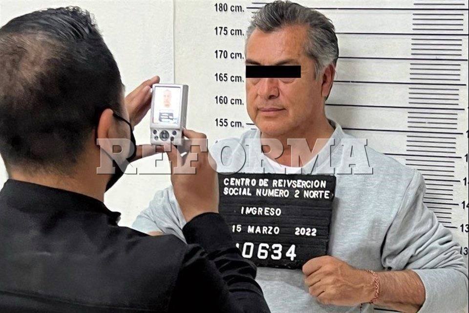 PROMUEVE DEFENSA DE EL BRONCO 4 AMPAROS.