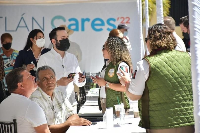 Realizan segunda Feria de Servicios a la comunidad extranjera “Mazatlán Cares”