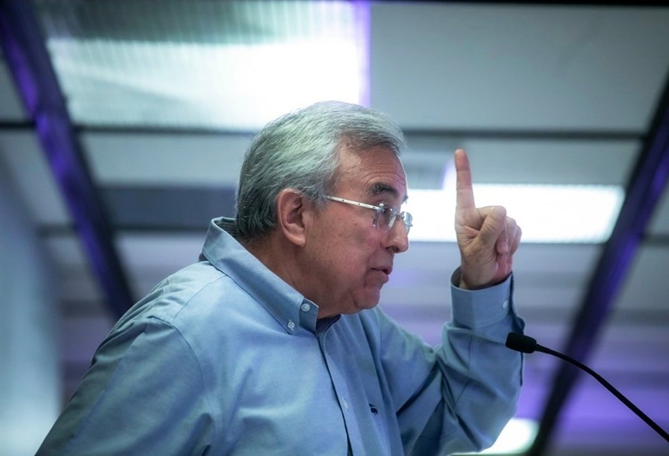 Gobernador anuncia pronto inicio de operaciones del Centro de Salud Urbano de Cu