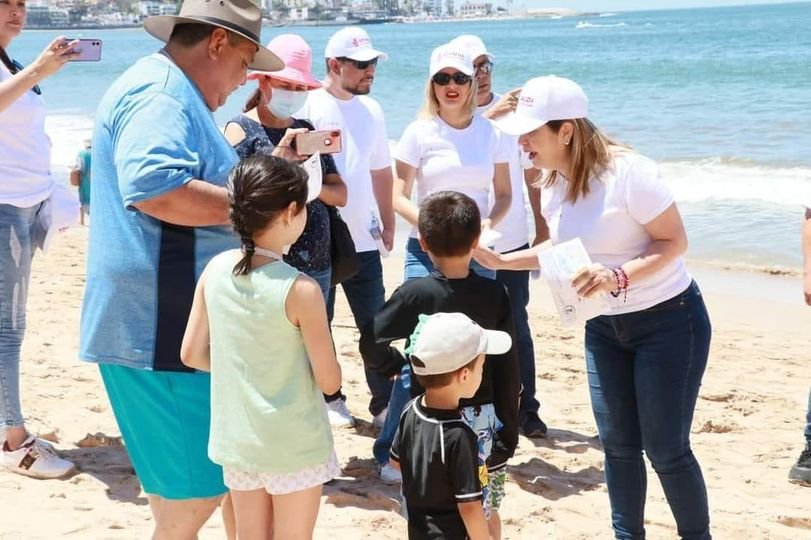 – La Secretaria de Turismo de Sinaloa recorrió las playas y el Malecón de Mazatl