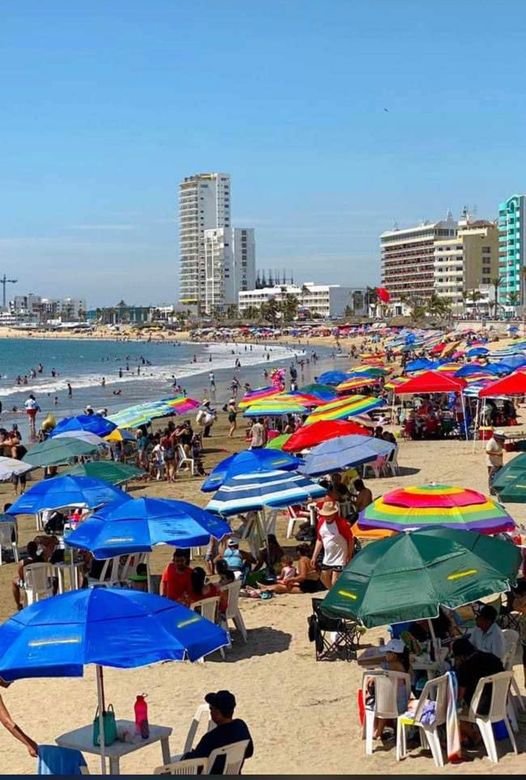 MAZATLÁN COLORIDO Y BELLO. SIN PALABRAS.