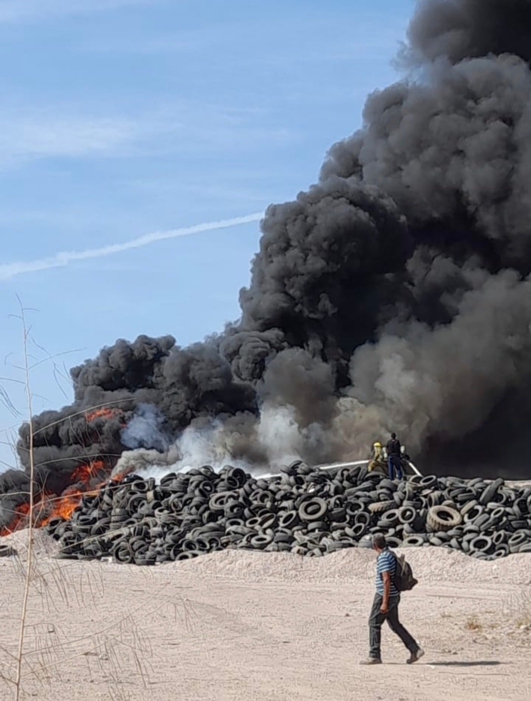*Autoridades municipales se coordinan para apoyar incendio suscitado en Relleno *Autoridades municipales se coordinan para apoyar incendio suscitado en Relleno