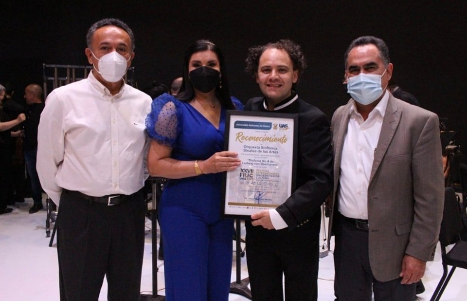 Culmina el XXVII Festival Internacional Universitario de la Cultura con la prese