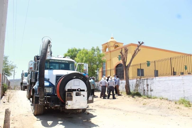 REVISA JUMAPAM SITUACIÓN DEL SISTEMA DE DRENAJE EN EL PLACER PARA REHABILITARLO REVISA JUMAPAM SITUACIÓN DEL SISTEMA DE DRENAJE EN EL PLACER PARA REHABILITARLO