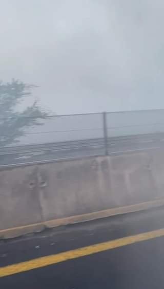 SE QUEMA CASA RODANTE EN EL KM 88 DE LA MAXIPISTA MAZATLÁN-CULIACÁN.
 *Toda la