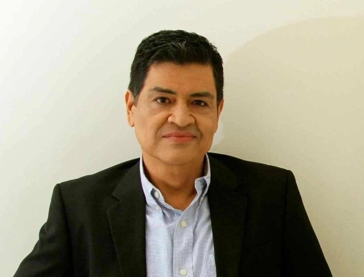 TEXTO DE ELENA PONIATOWSKA SOBRE LA OBRA PERIODÍSTICA Y LITERARIA DE LUIS ENRI