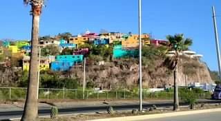 Topolobampo, puerto pintoresco, alegre, vivo, de gente luchona y hospitalaria.