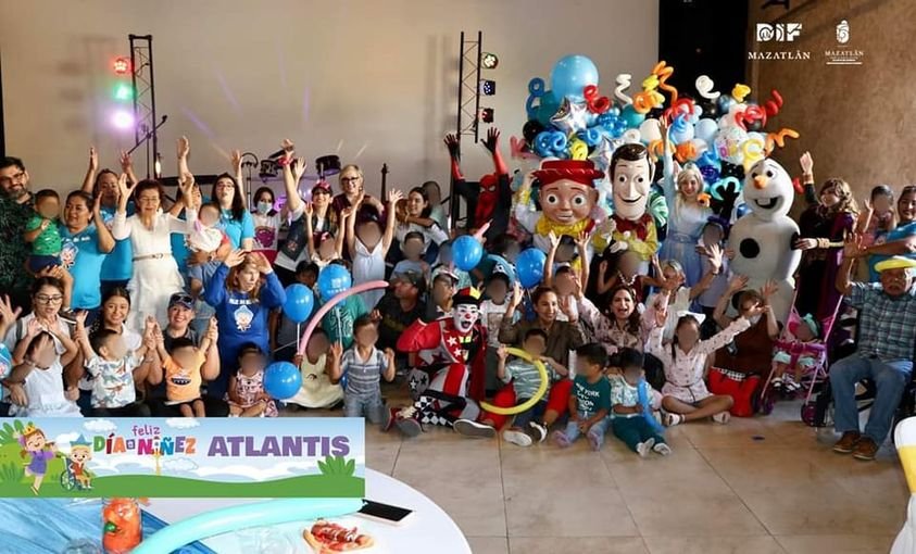 ¡Finaliza DIF Mazatlán festejos del Día de la Niñez beneficiando a 3 mil niñas y