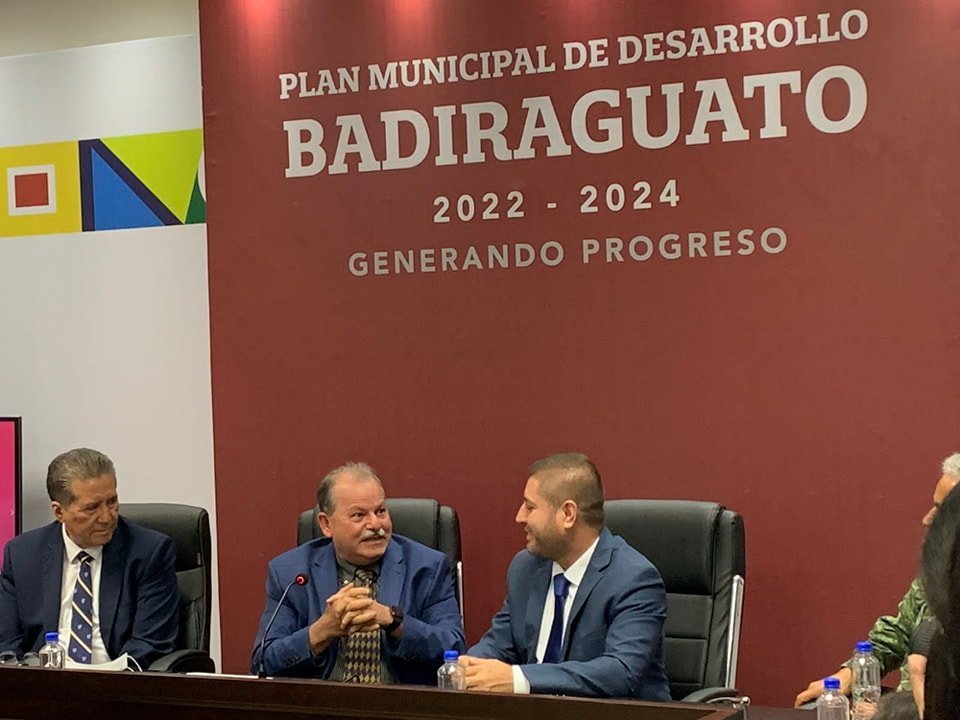 PRESENTAN PLAN MUNICIPAL DE DESARROLLO EN BADIRAGUATO. PRESENTAN PLAN MUNICIPAL DE DESARROLLO EN BADIRAGUATO.
