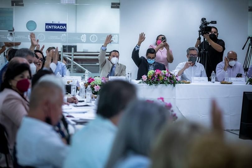 Planeación educativa superior vinculada a los sectores productivos: Rocha