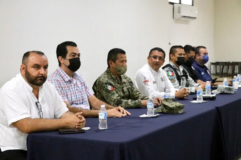 Atender  las alertas en temporada de lluvias y huracanes,