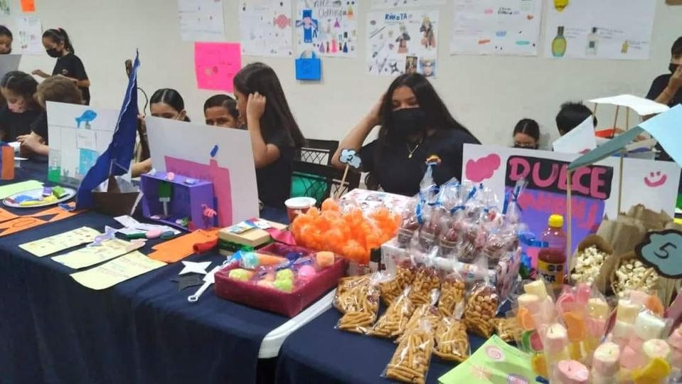 CULMINA CAMPAMENTO PEQUEÑOS EMPRENDEDORES DE CANACO MAZATLÁN