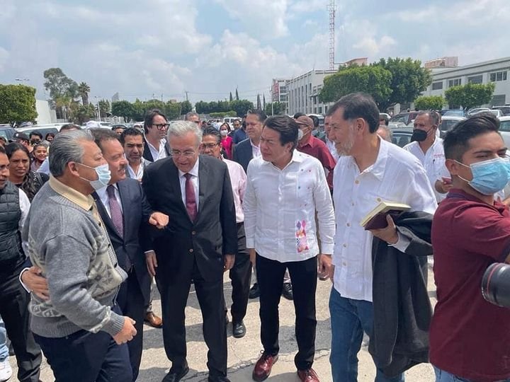 El gobernador Rubén Rocha Moya acompañó al diputado Federal y coordinador del gr