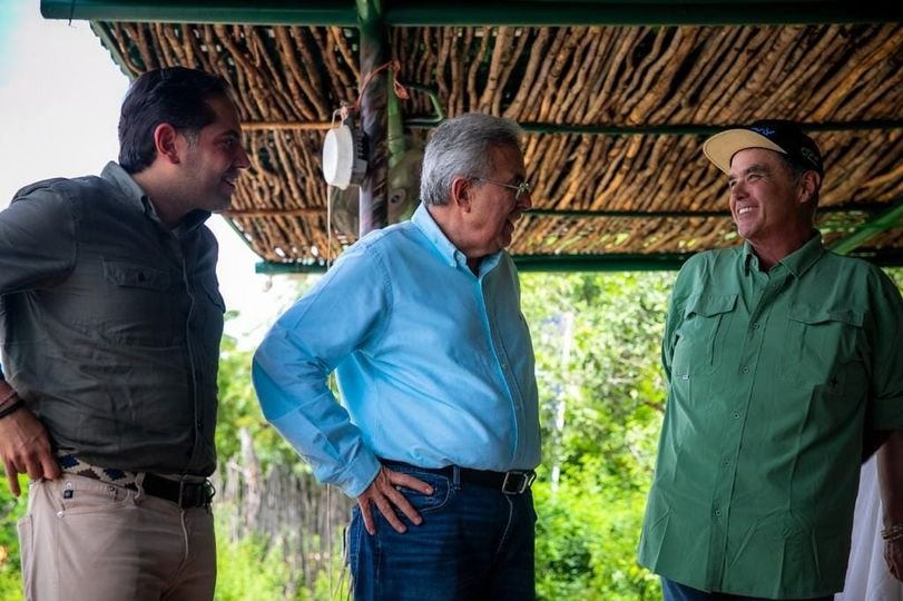 Rocha visita el santuario de animales silvestres OSTOK