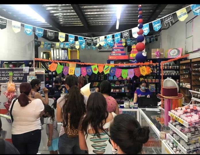 Se cae el sistema una hora después que arrancara el canje de útiles y uniformes