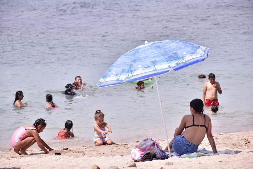 Tomar precauciones ante síntomas de golpe de calor, recomienda Hospital Municipa