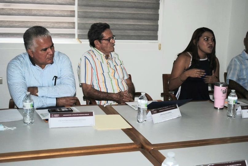 Unipol instala su primer  Consejo Académico.