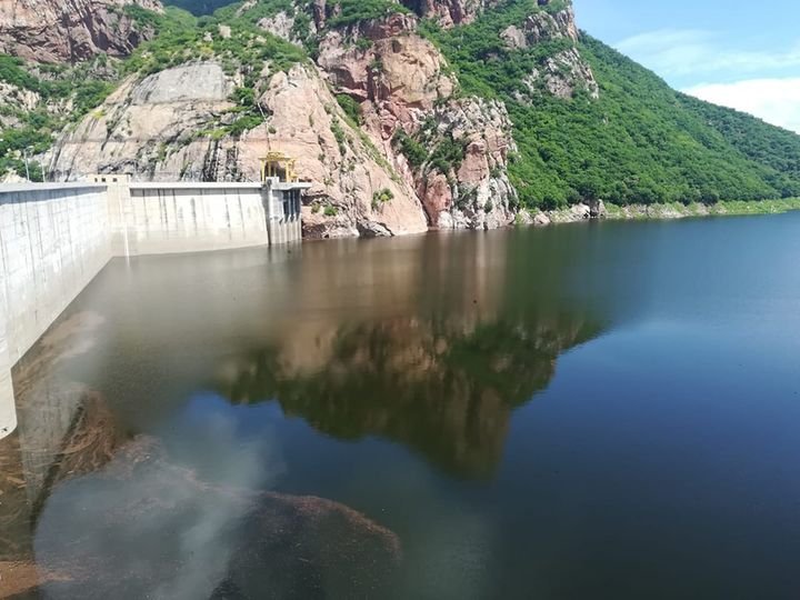 Y AHORA…LA PRESA HUITES EN EL NORTE DEL ESTADO ACUMULA UN 90 POR CIENTO DE SU