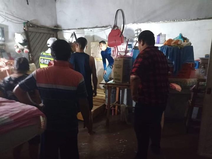 Al menos dos familias  evacuadas de sus hogares ante las afectaciones que dejaro