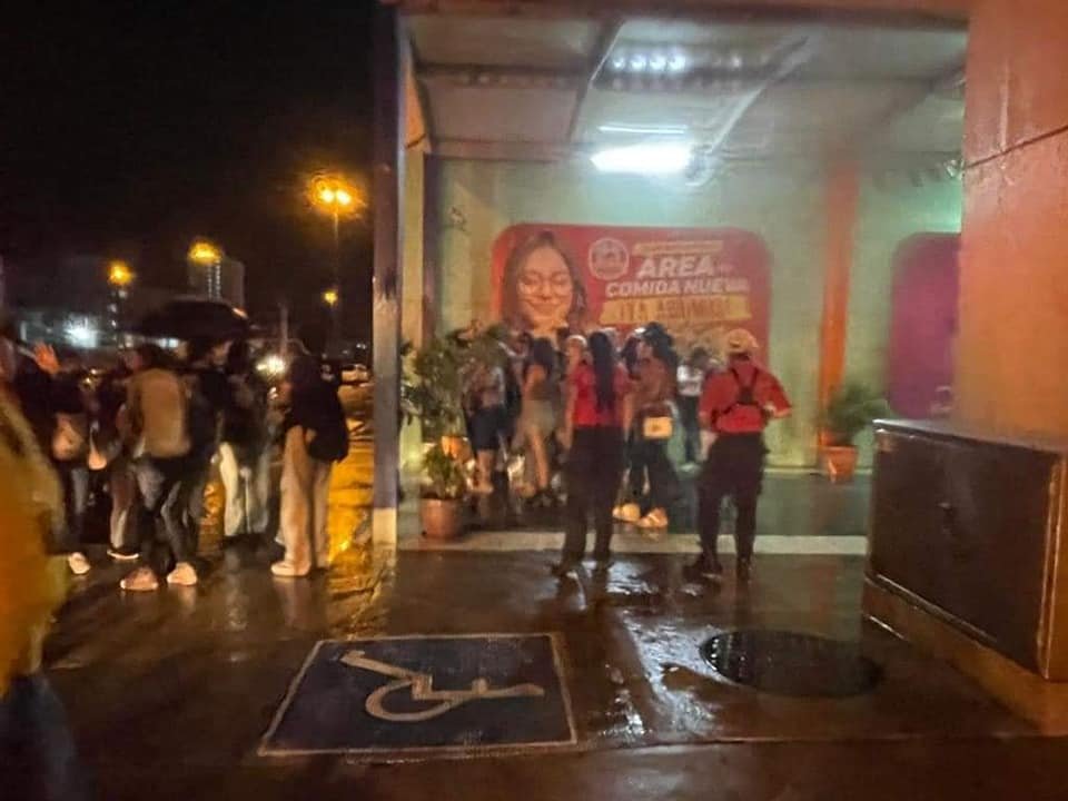 CAEN 75mm DE LLUVIA EN #MAZATLÁN