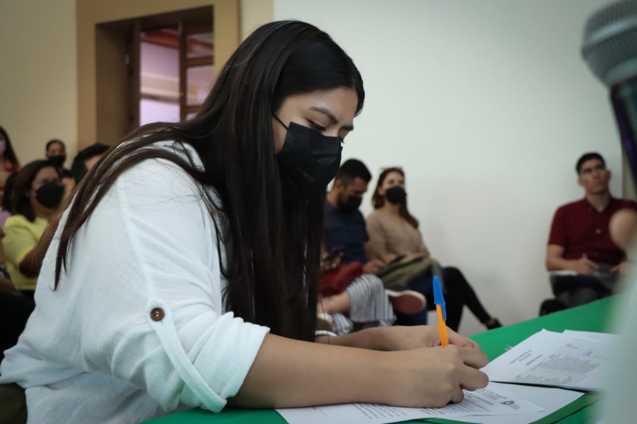 *COBAES entrega plazas a docentes de nuevo ingreso para ciclo escolar 2022-2023* *COBAES entrega plazas a docentes de nuevo ingreso para ciclo escolar 2022-2023*