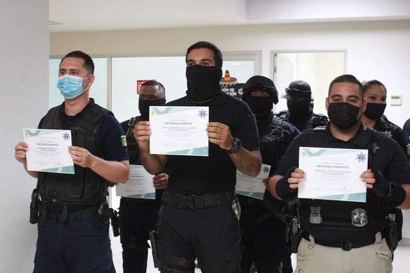 Reconoce Gobierno Municipal a 46 agentes como Policías de Mes