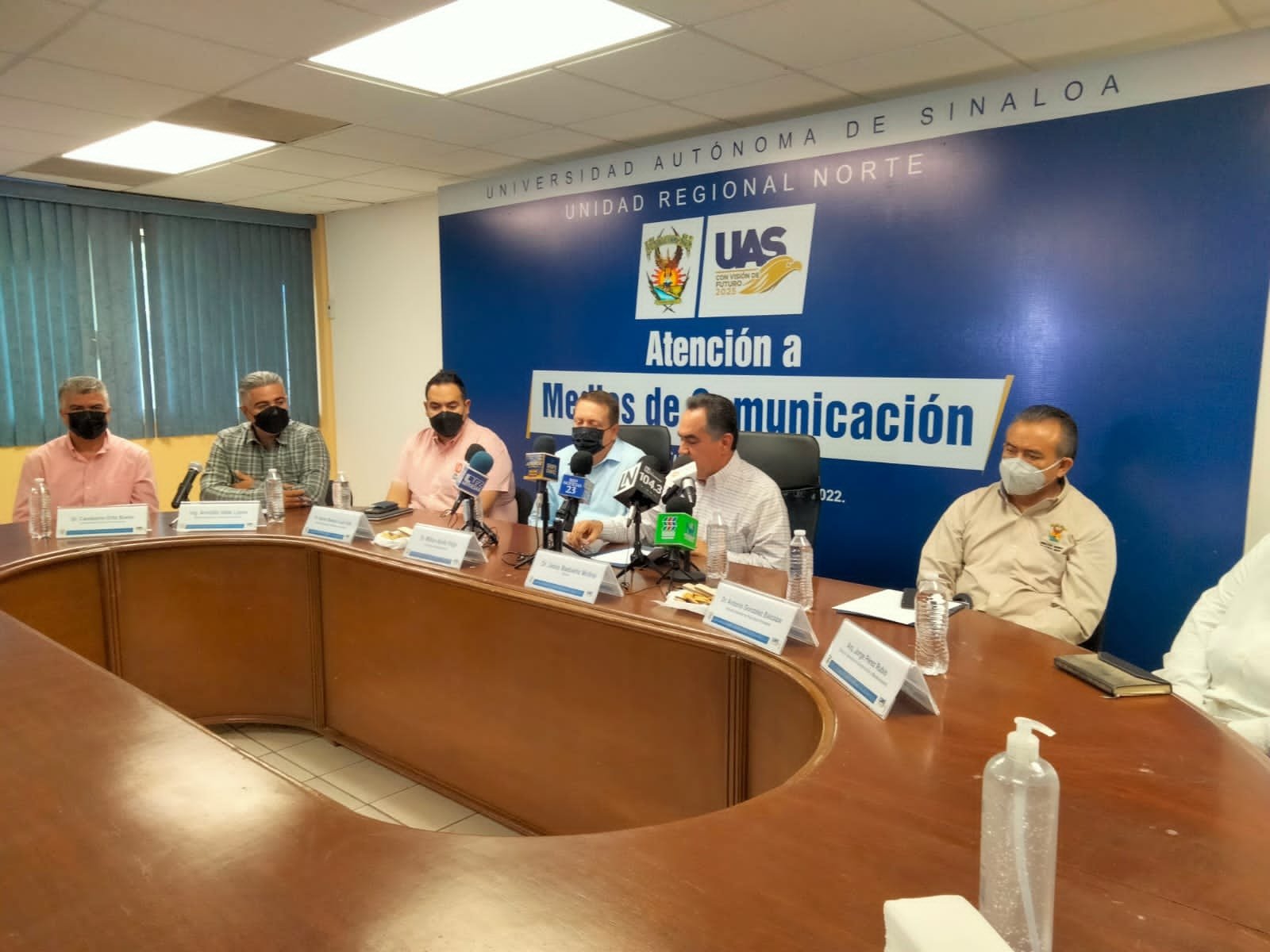 Rector recorre las unidades regionales Norte y Centro Norte para conocer las con