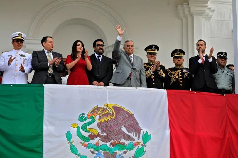 Rocha presenció el Desfile de la Independencia