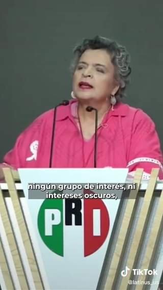 Beatriz Paredes Rangel, al declararse aspirante a la presidencia de la República