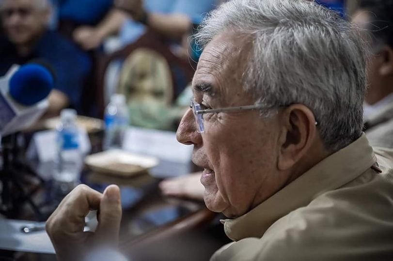 EL QUÍMICO DEBE TOMAR SUS PROPIAS DECISIONES RESPECTO A SI DECIDE SOLICITAR LICE