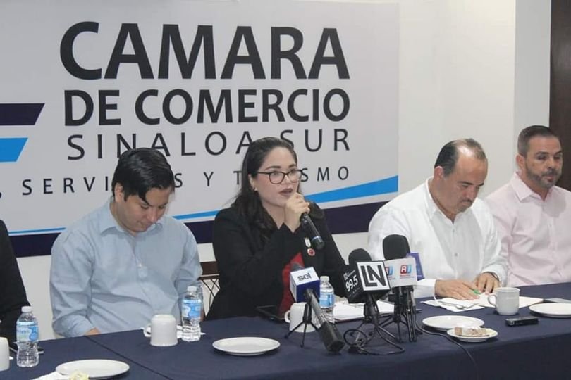 El Grupo Toastmasters “Camino al Éxito”, de la Cámara Nacional de Comercio, Serv